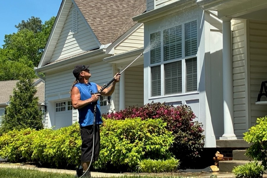 House washing services for the Leonardtown area
